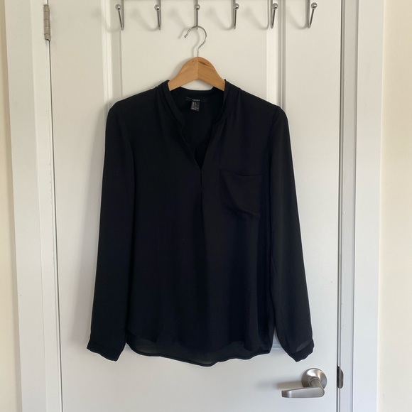 Black Blouse - Picture 2 of 2